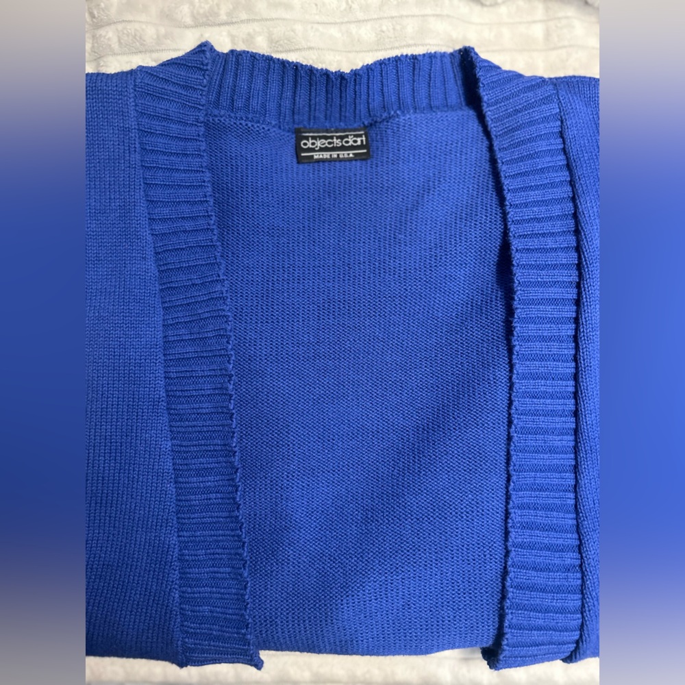 Objects d'art Blue Cardigan